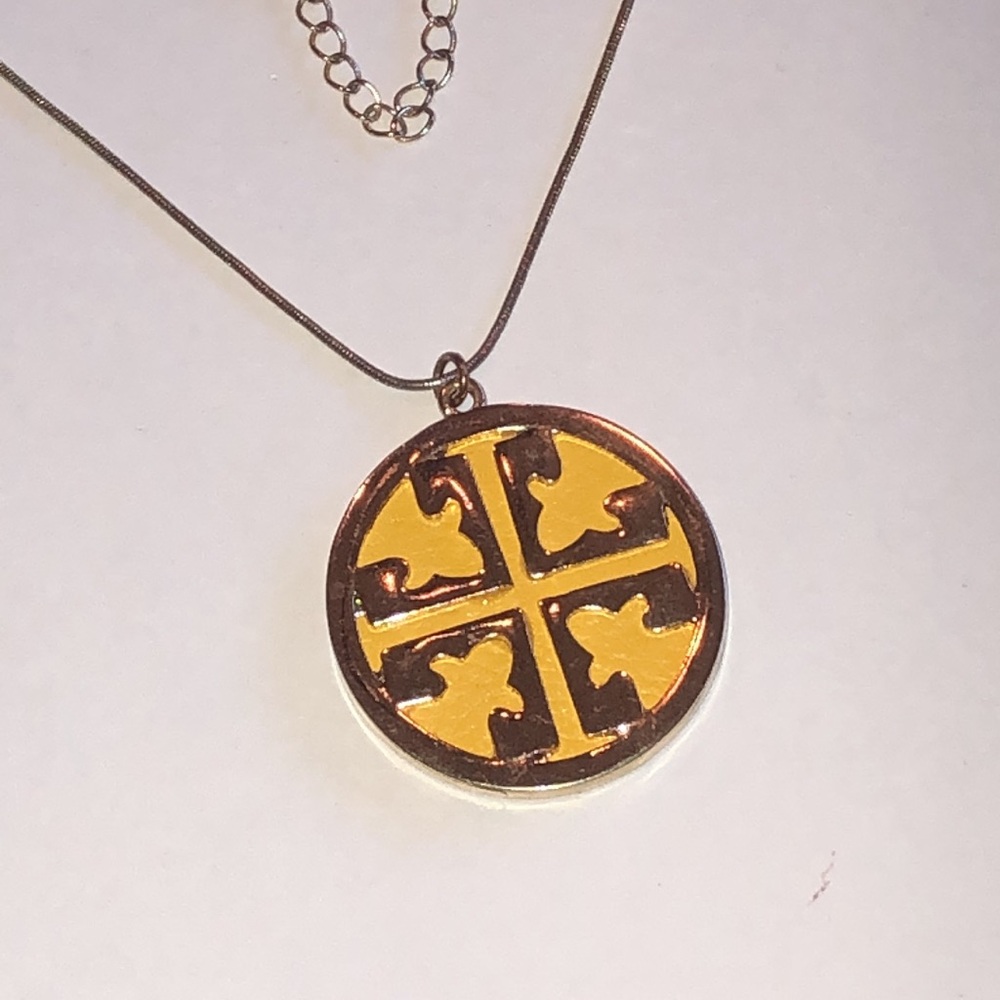 Gold Tone Yellow Boho Pendant Necklace